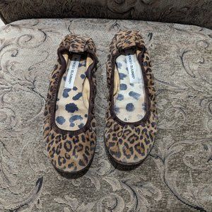 Manolo Blahnik Animal Print Flats Size 39.5